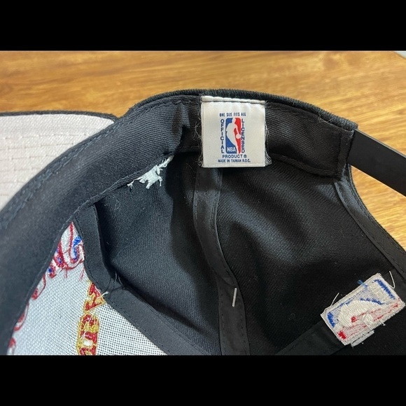 1997 Official NBA Chicago Bulls‎ Champions Locker Room Hat - Picture 11 of 11